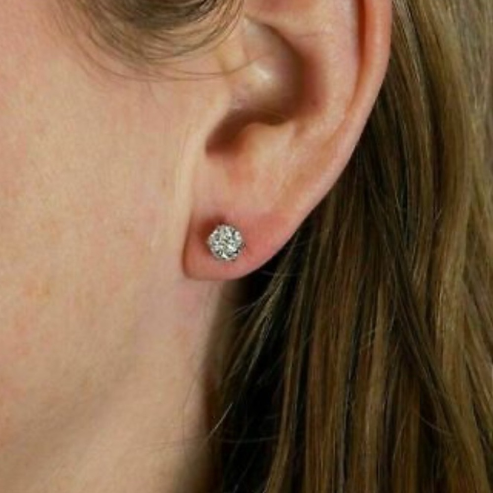 NWT STERLING SILVER PRETTY STUD EARRINGS - Picture 3 of 4